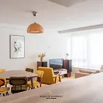 Rock & Roll Chic Near * 奥斯滕德