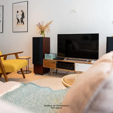 Rock & Roll Chic Near * Ostenda