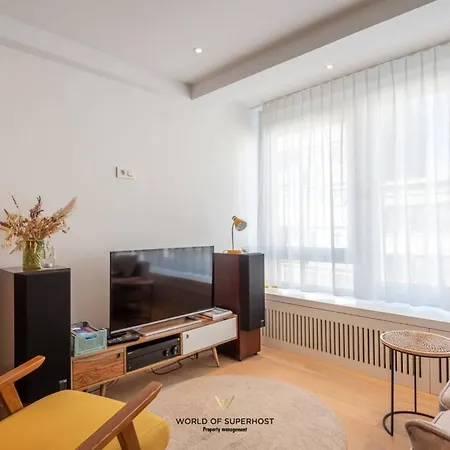 Rock & Roll Chic Near * Ostende